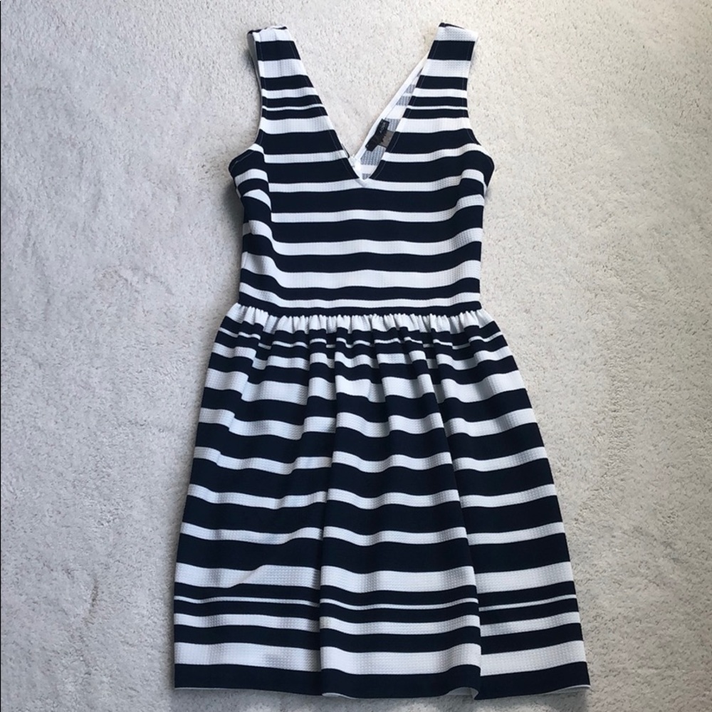Summer dress - navy and white